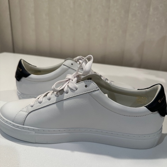 New Givenchy Sneakers - Picture 7 of 7